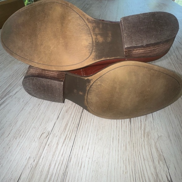 Nine West Vintage American Collection Chelsea Ankle Western Cowboy Booties 7 - Picture 6 of 10